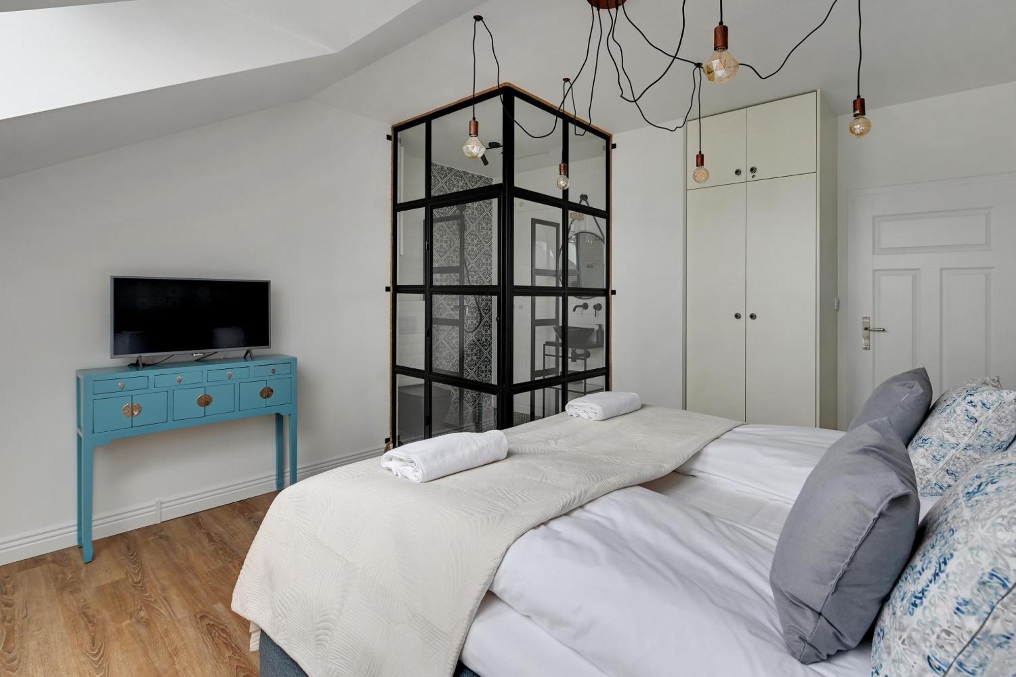 Amber Q4Apartments กดัญสก์ ภายนอก รูปภาพ